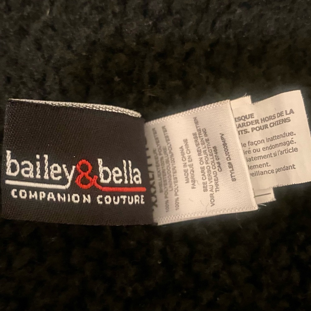 Bailey and Bella waterproof dog coat - Picture 11 of 12